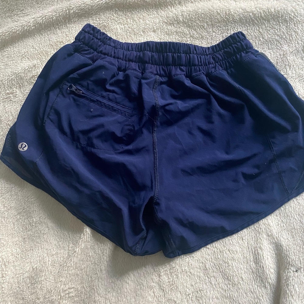 Lululemon blue hotty-hot shorts